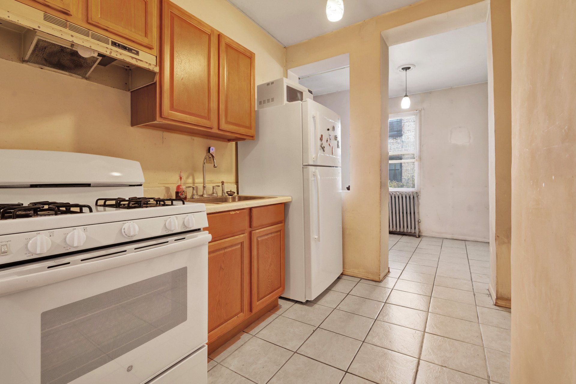 Kitchen - Before