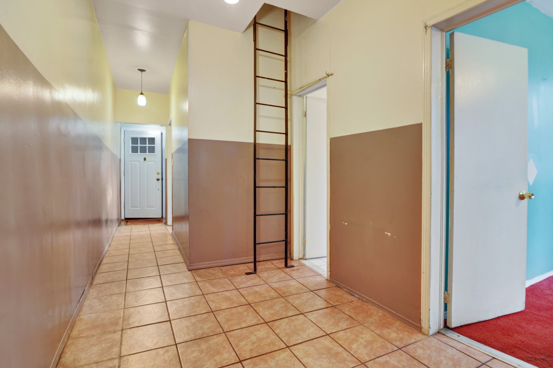 Entry - Before