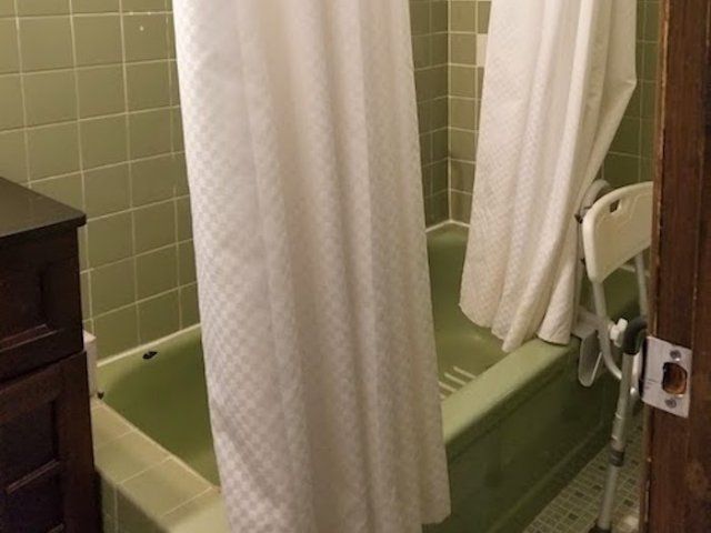 Bathroom Renovation - Before - Brownstone Works