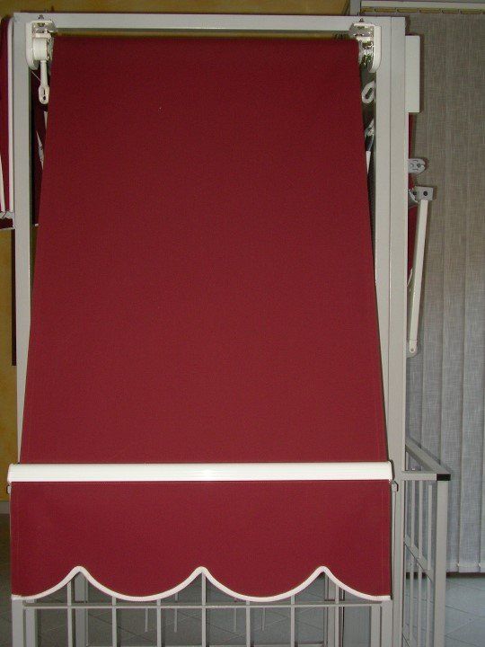 tenda da sole rossa