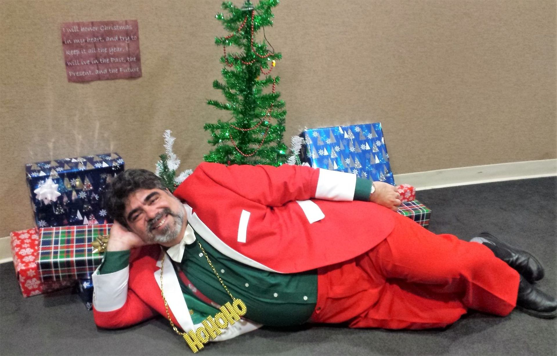 Santa Pose