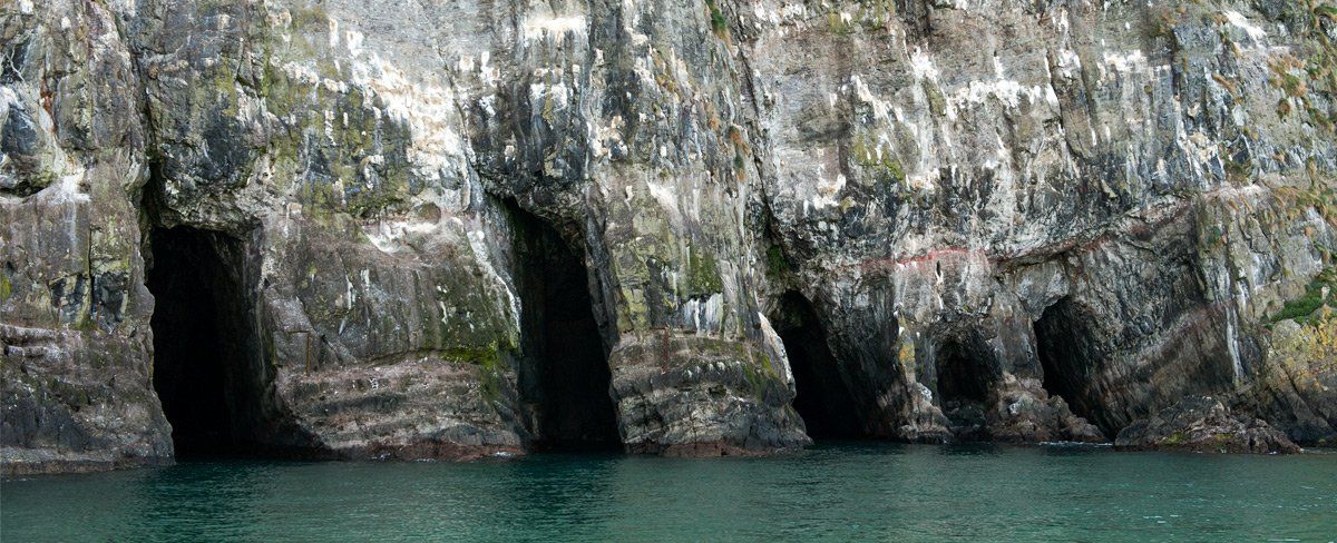 Photo of Seven Sister Caves by Art Ward ©