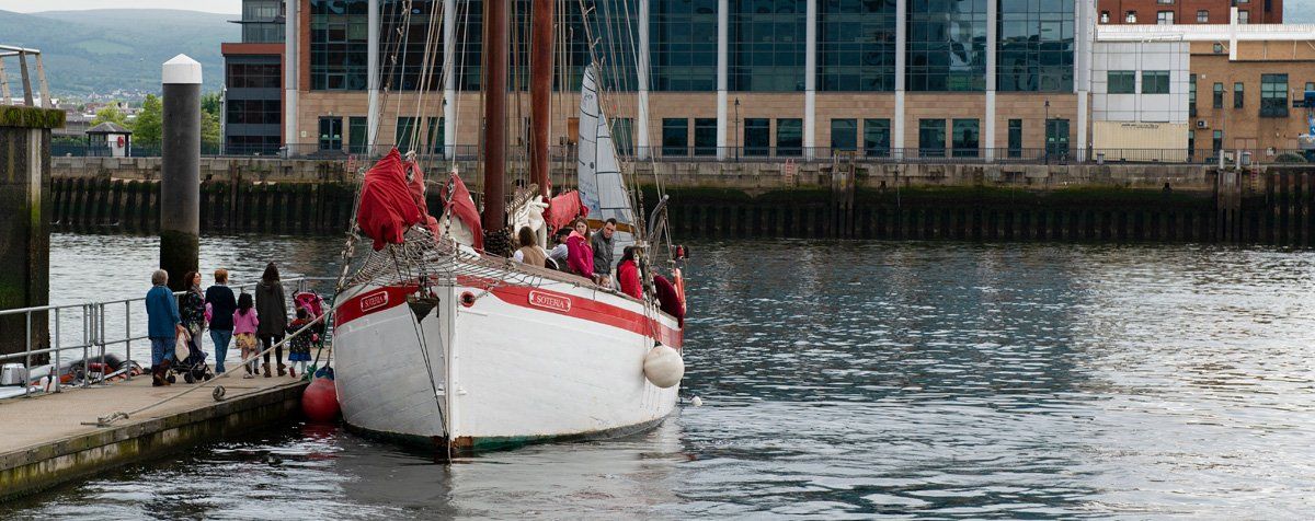 Photo of Sailing ship by Art Ward ©