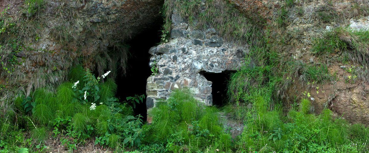 Photo Waterfoot Caves by Art Ward©