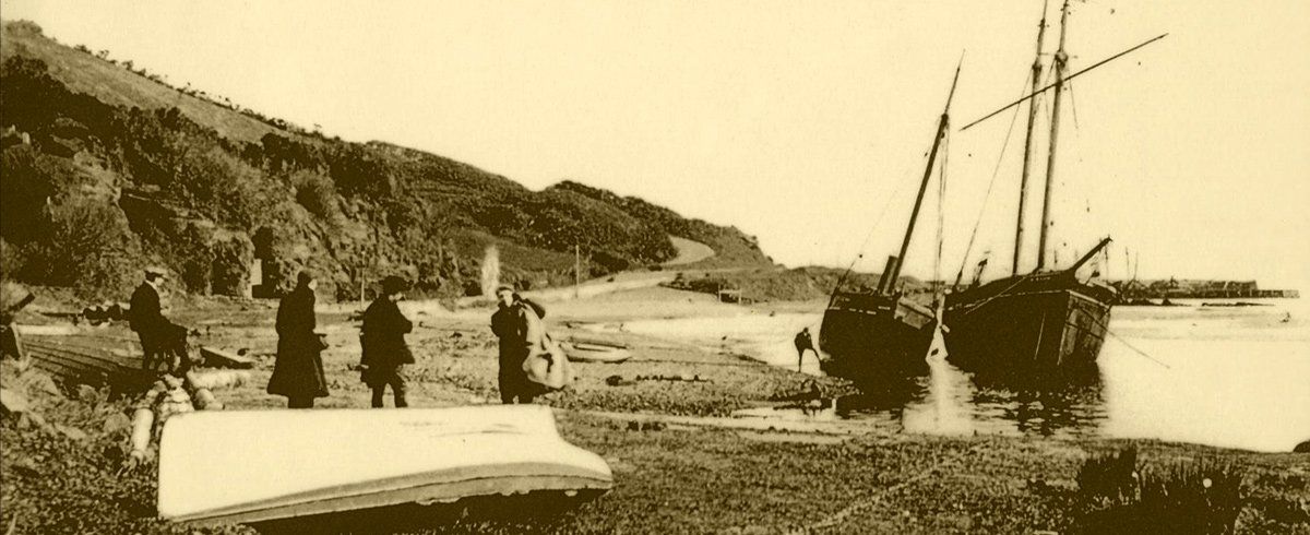 Old photo of Waterfoot - out of copyright