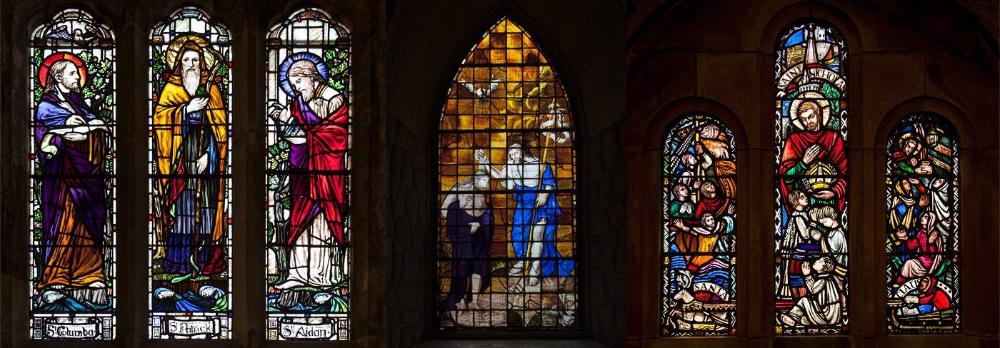 Photo inside St Nicholas Church by Art Ward ©
