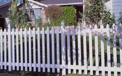 White Wooden Fence — Marysville, WA — Premier Fence, Inc. White Wooden Fence — Marysville, WA — Premier Fence, Inc.