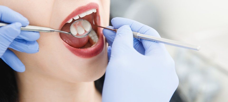 donna da dentista