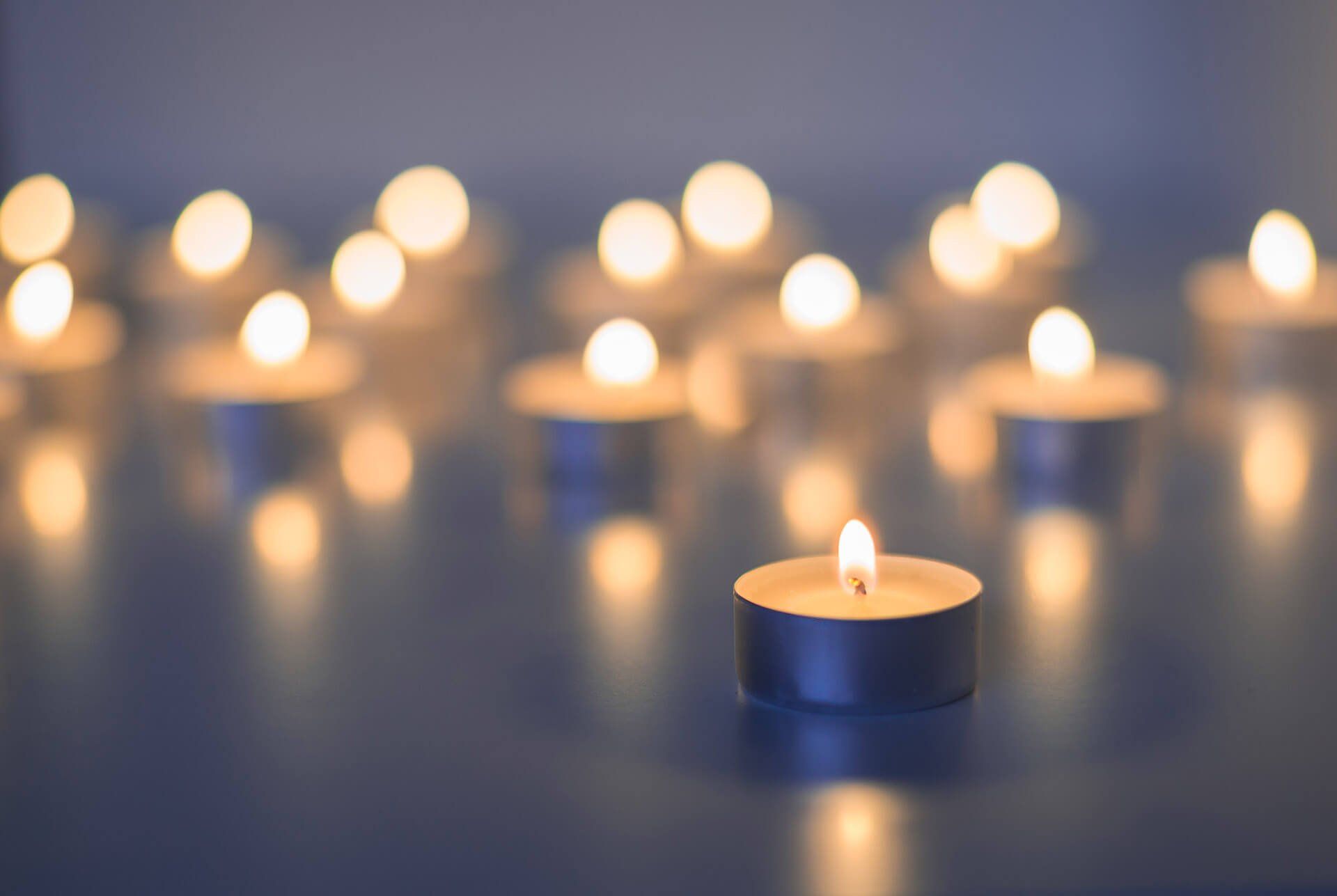 Cerini accesi funerale