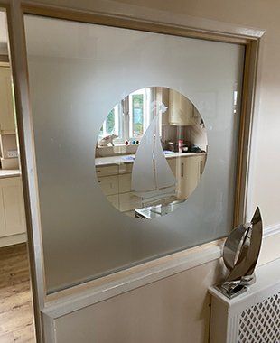 For bespoke mirrors in the Isle of Wight call 07855 298 051 For bespoke mirrors in the Isle of Wight call 07855 298 051