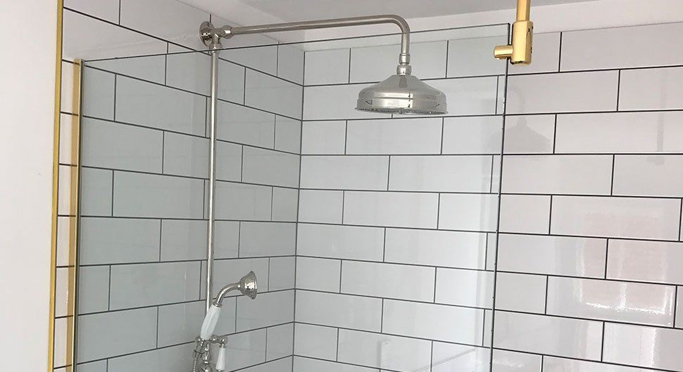 To order a shower screen in the Isle of Wight call 07855 298 051 To order a shower screen in the Isle of Wight call 07855 298 051