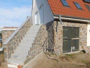Fassade , Treppe Natursteine, Granit