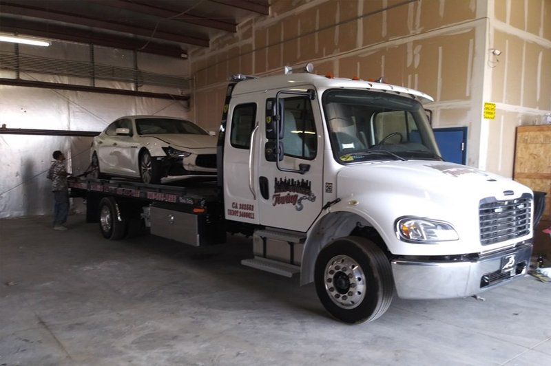 Towing Truck — Las Vegas, NV — Las Vegas Auto Parts & Salvage
