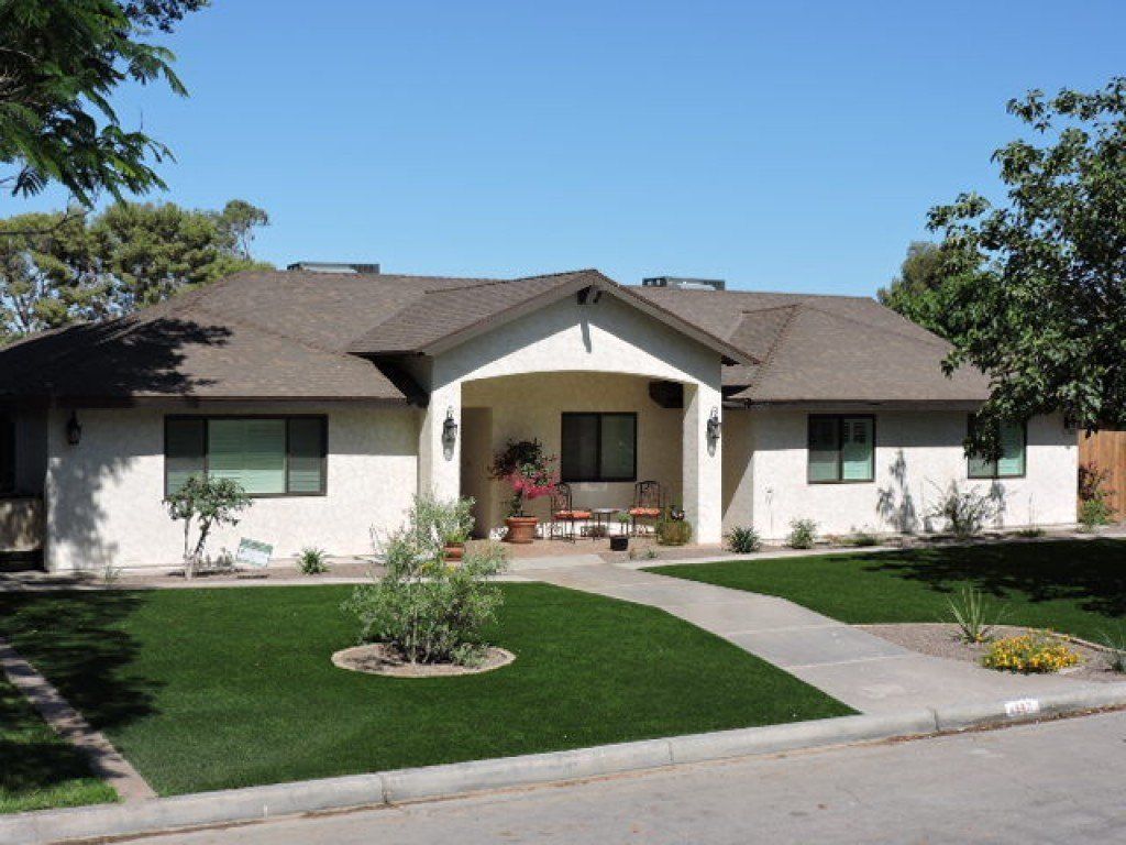 House with Beautiful Lawn — Imperial, CA — NS Construction