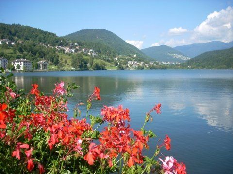 vista lago dal ristorante