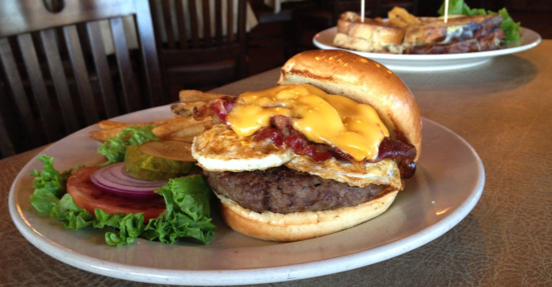 Benny's Burger