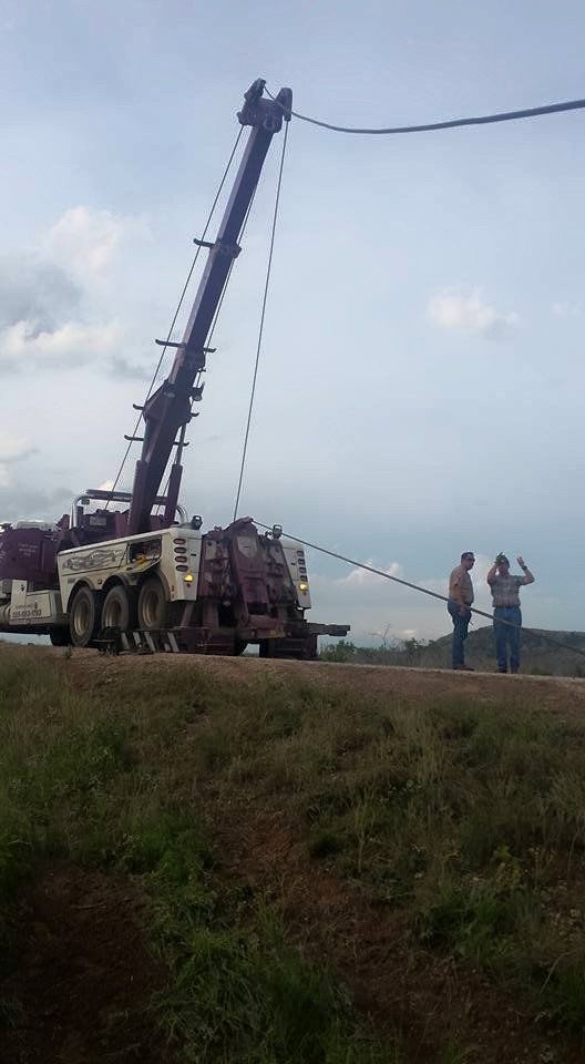 Tow truck service offering roadside assistance in Winters, TX