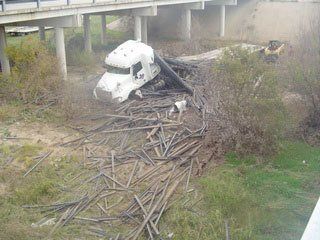 Tractor trailer towing after an accident in the wreckage