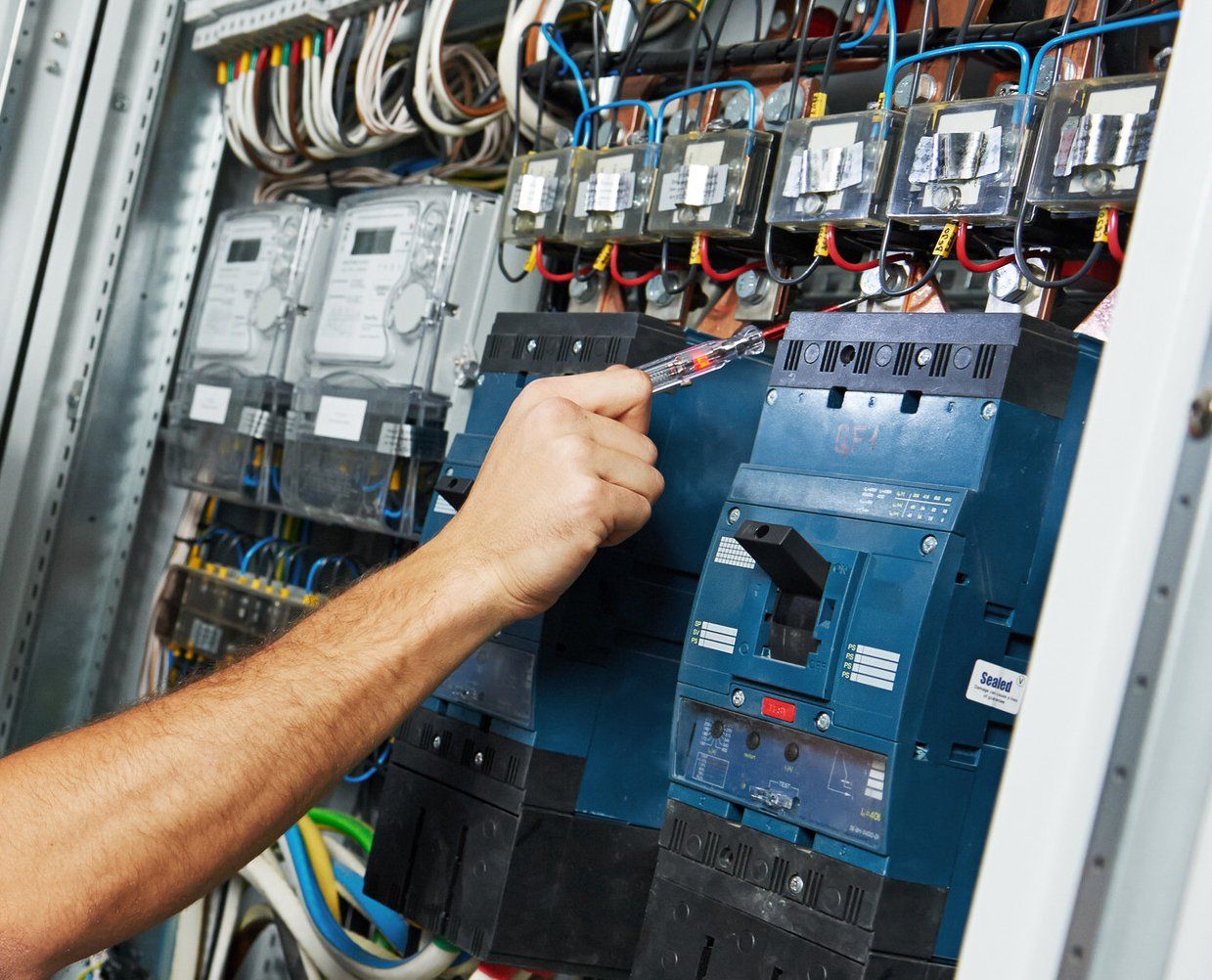 Industrial electrical services