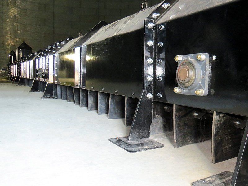 Move Grain Fast Out of Commercial Grain Bins