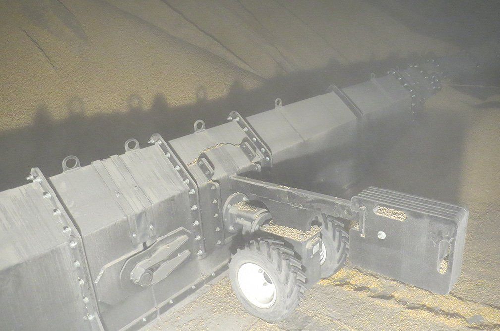 Safely Unload Commercial Grain Bins