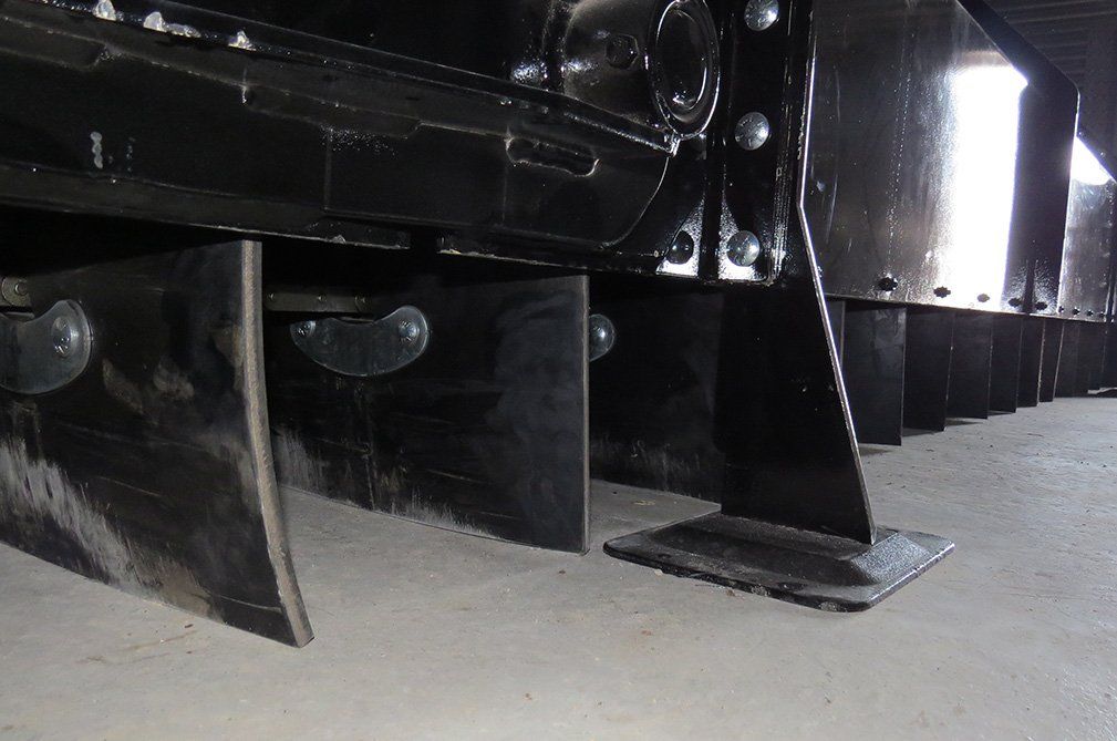 Paddles Move Grain Gently and Evenly