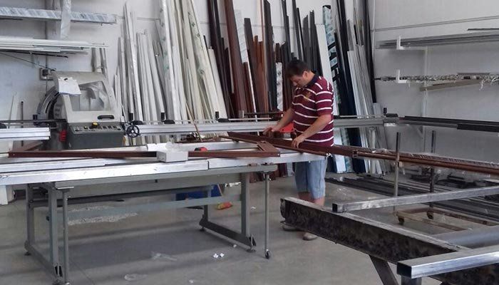 lavorazione serramenti in alluminio