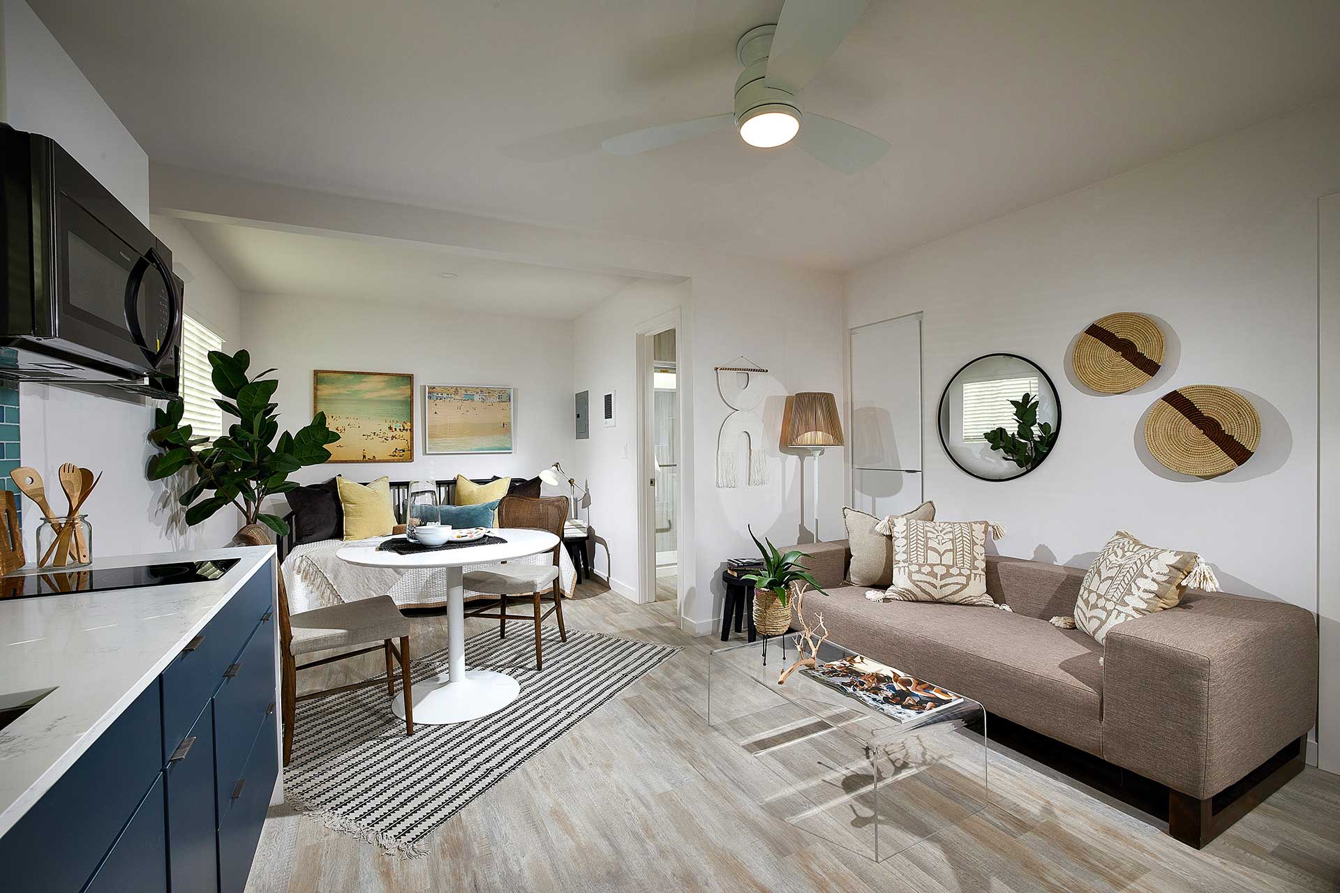 Living Area | The Cove PB
