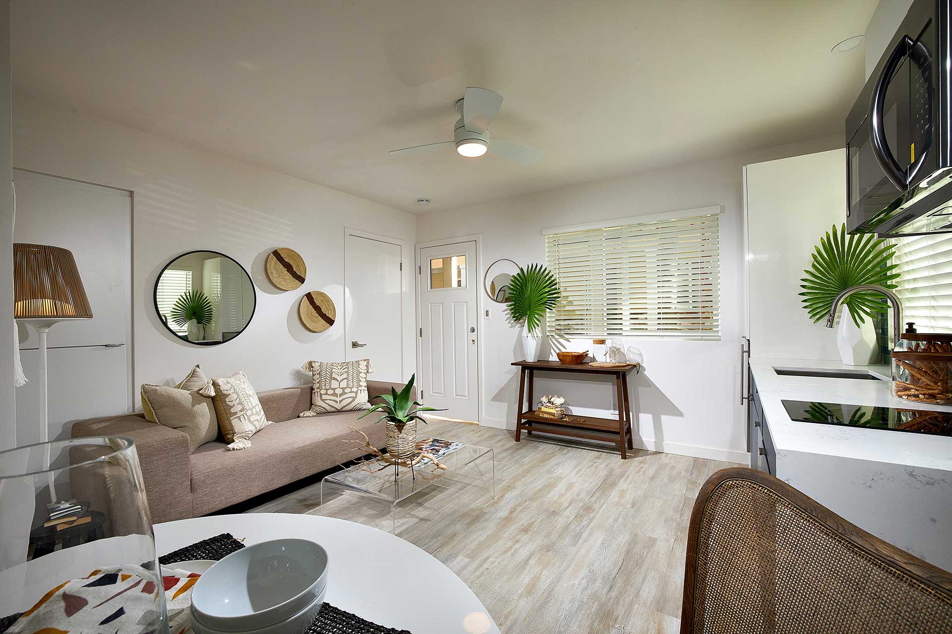 Living Area | The Cove PB