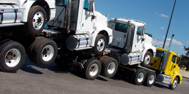 Trucks being tow - Truck & Trailer Repair in Union City, CA
