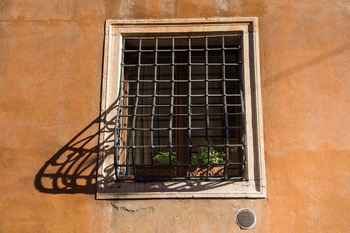 Grata in ferro