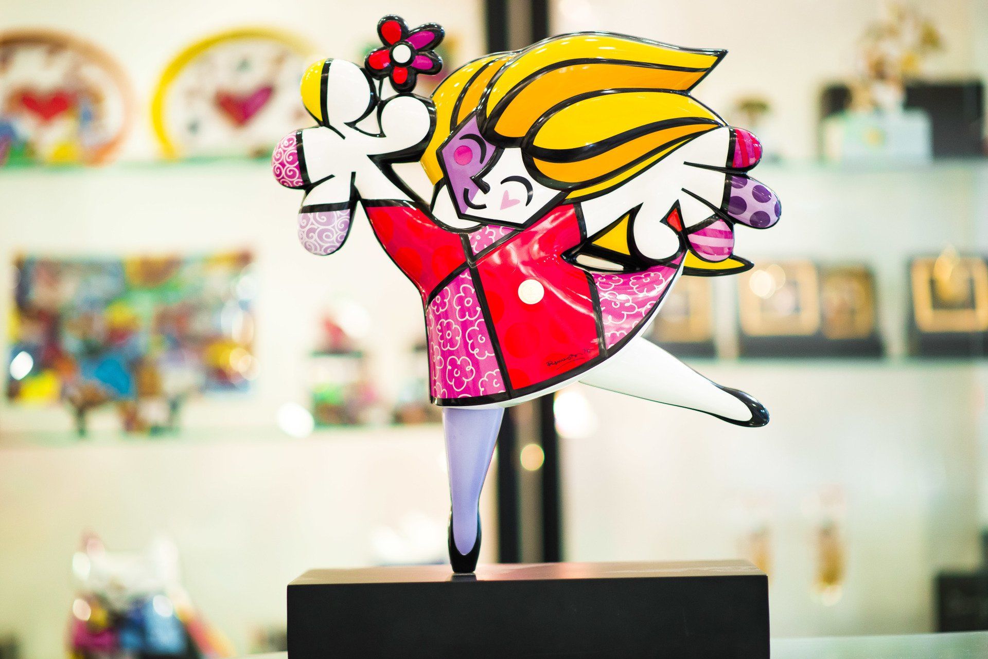 Statuetta colorata