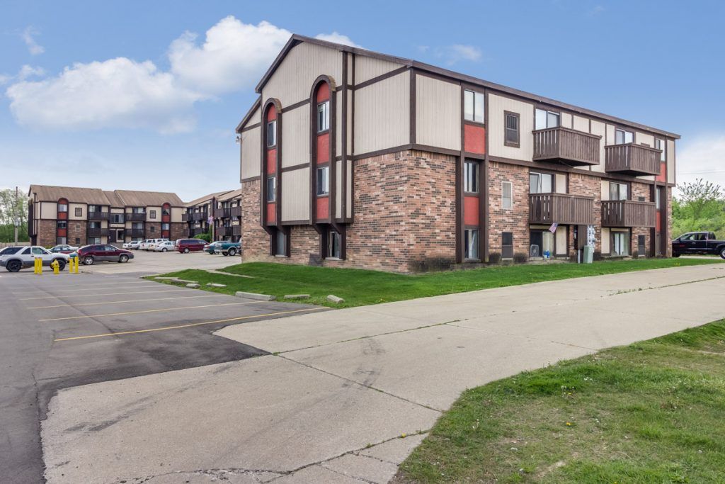 Drakeshire exterior