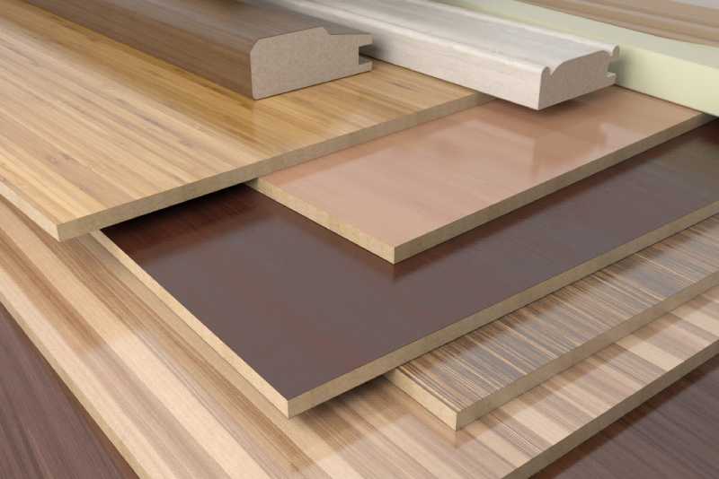 Diversi compensati di legno