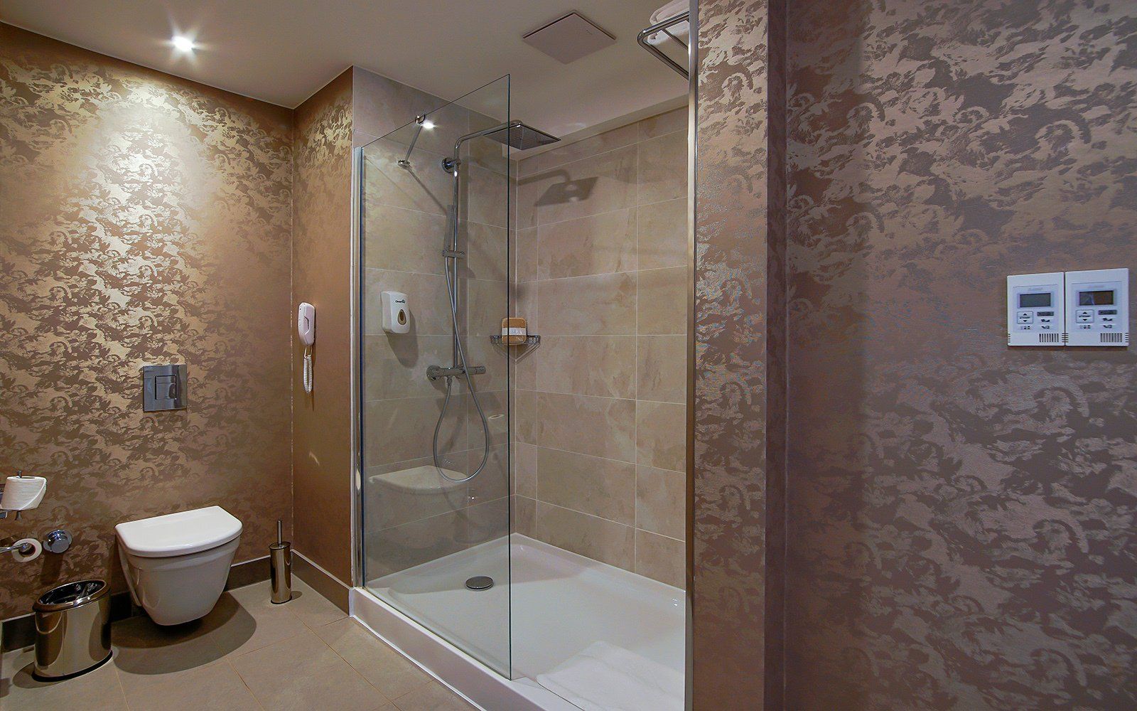 Limak Cyprus Deluxe Hotel , Rooms & Suites
