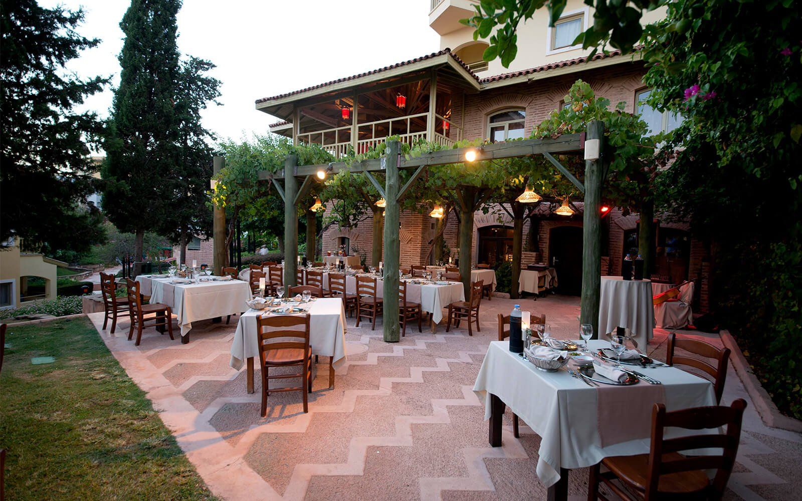 Limak Arcadia Sport Hotel & Resort , РЕСТОРАНЫ