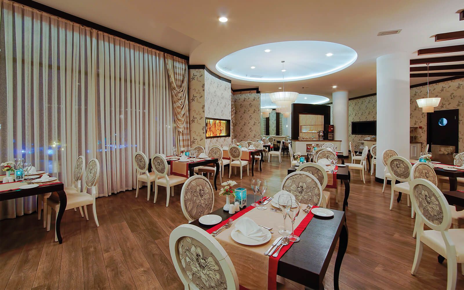 Limak Atlantis Deluxe Hotel & Resort , Restaurant & Bar