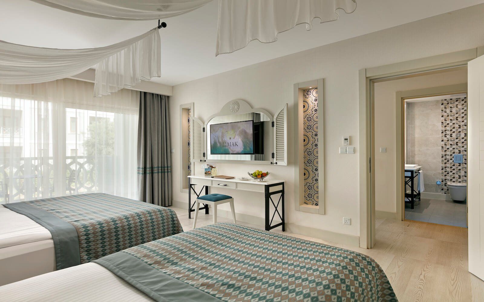 Limak Cyprus  Deluxe Hotel,Familienngsraum