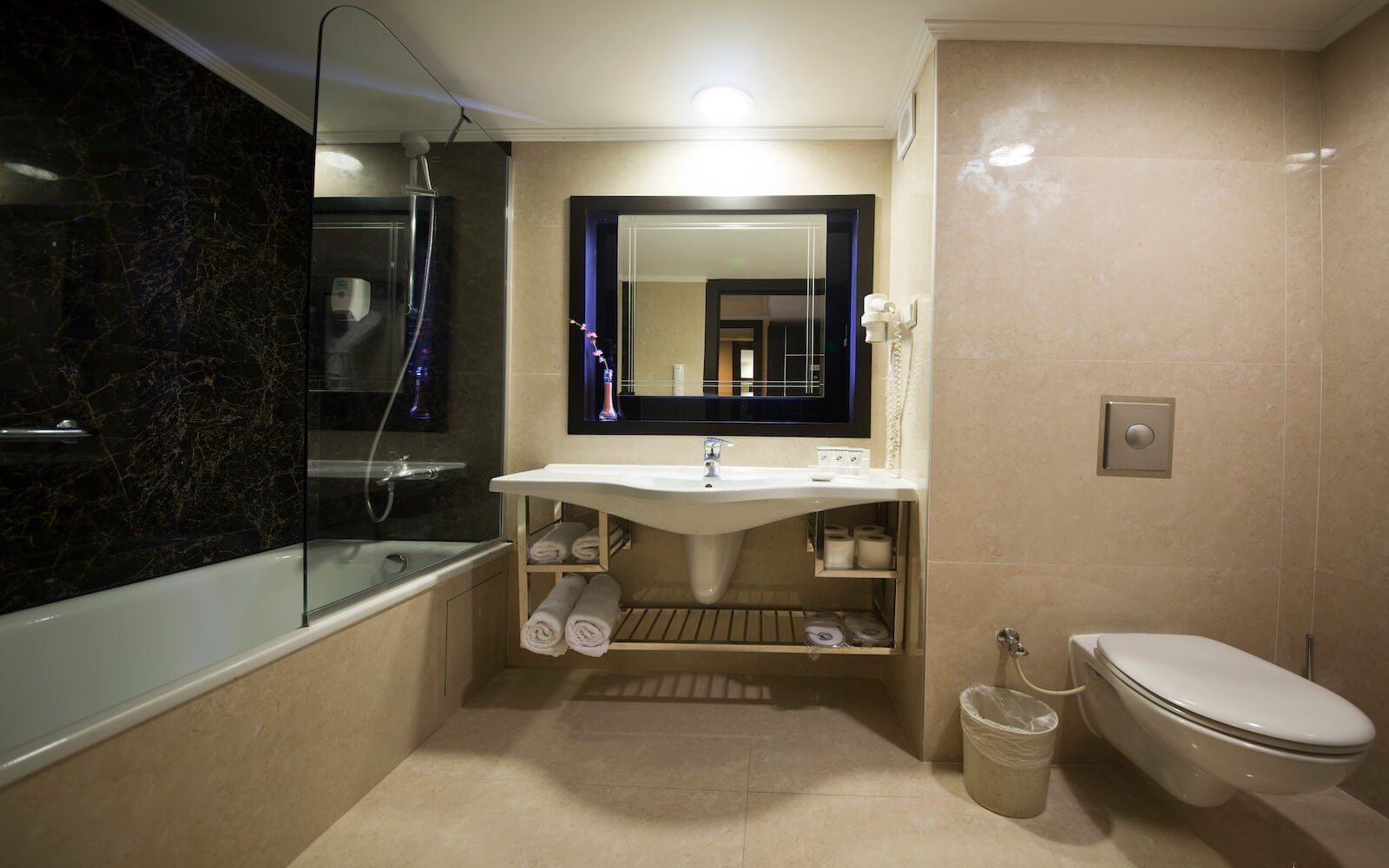 Limak Atlantis Deluxe Hotel & Resort , Rooms & Suites