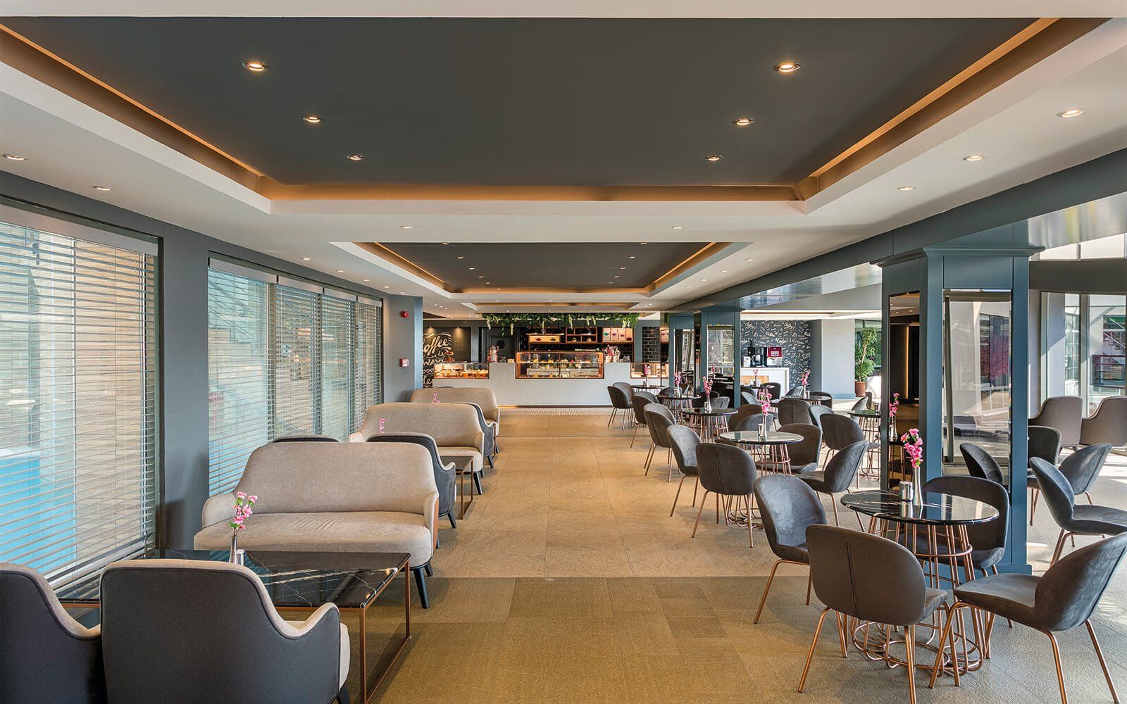 Limak Lara Deluxe Hotel & Resort , Restaurant