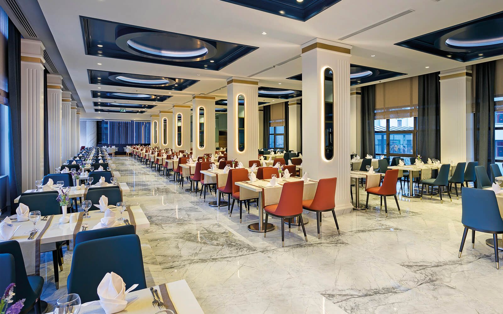 Limak Atlantis Deluxe Hotel & Resort , Restaurant & Bar