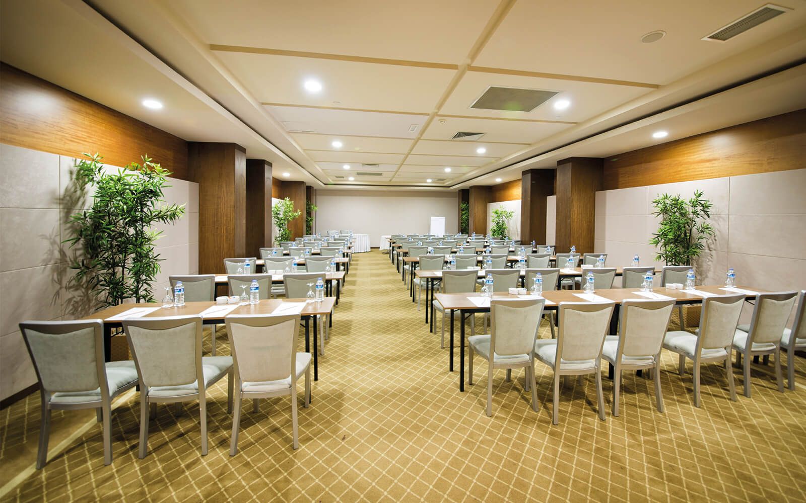 Limak Lara Deluxe Hotel & Resort , Meeting Room