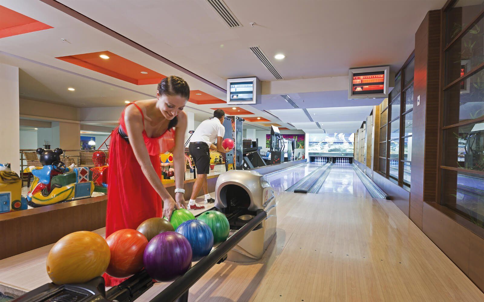 Limak Lara Deluxe Hotel & Resort , Activities