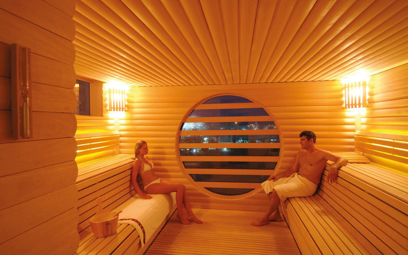 Limak Lara De Luxe Hotel & Resort , Spa & Fitness
