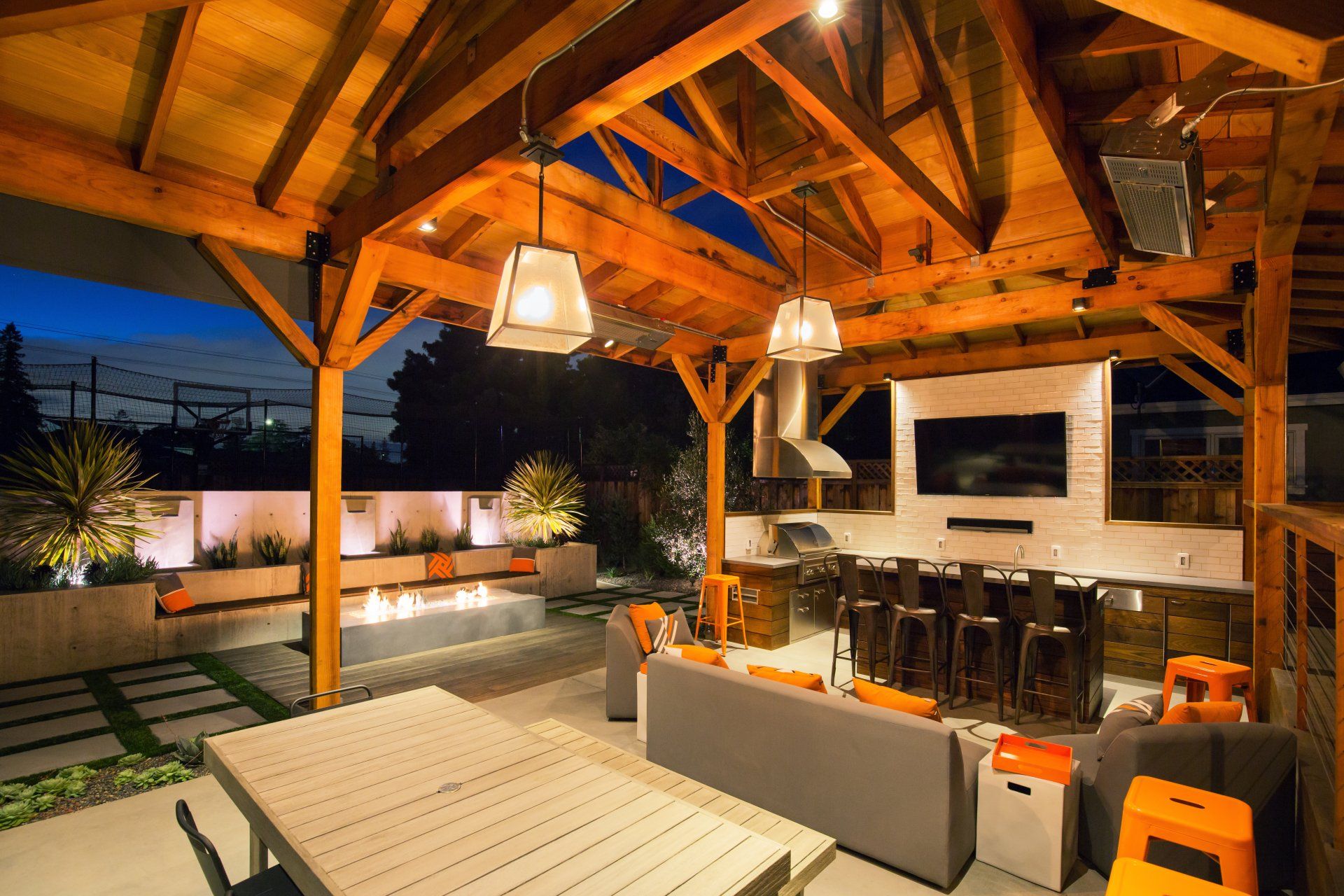 Outdoor Living Lighting
