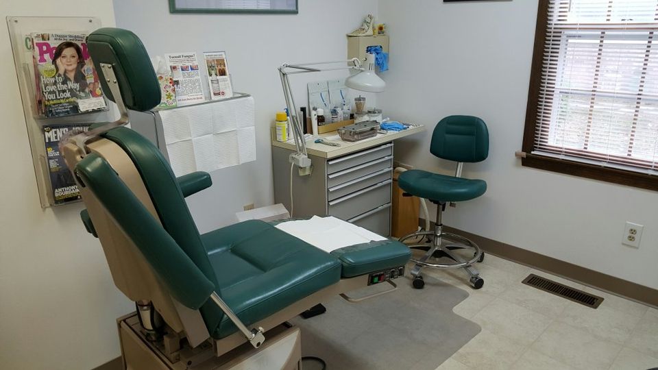 image-363092-treatment_room_2.w640.jpg?1447252793365