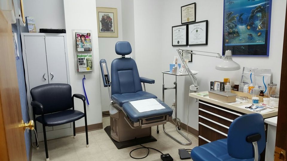image-363093-treatment_room.w640.jpg?1447252276216