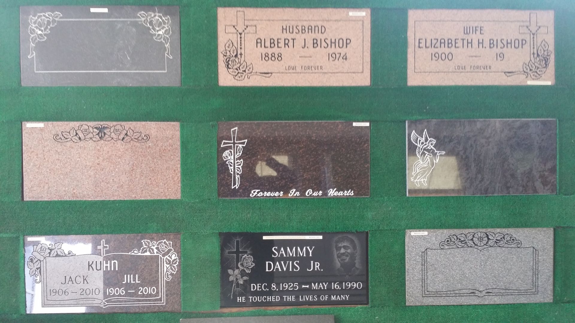 Memorial-gallery