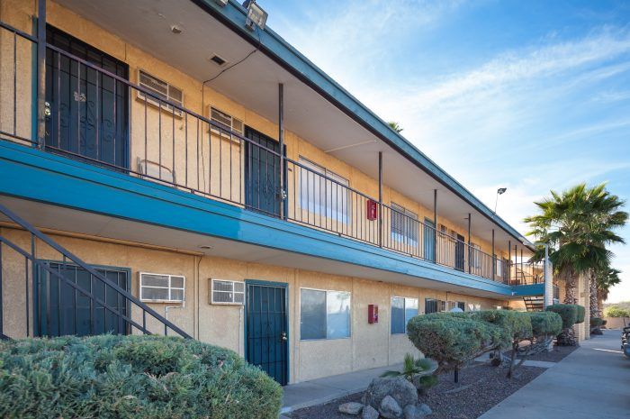 Casa De Caro Apartments