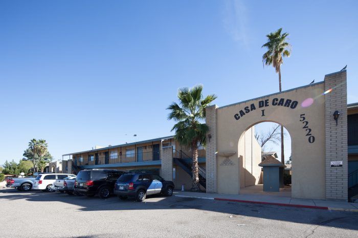 Casa De Caro Apartments